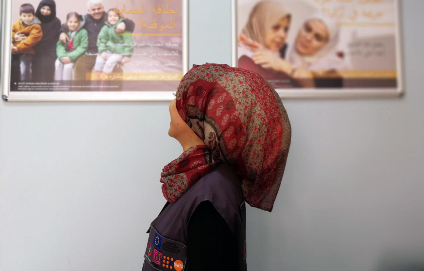 Rima, a Syrian refugee now working as a health mediator in Turkey