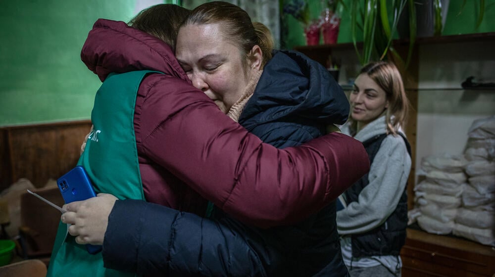 Ukrainian refugees receive psychosocial support in Moldova. © UNFPA/Siegfried Modola