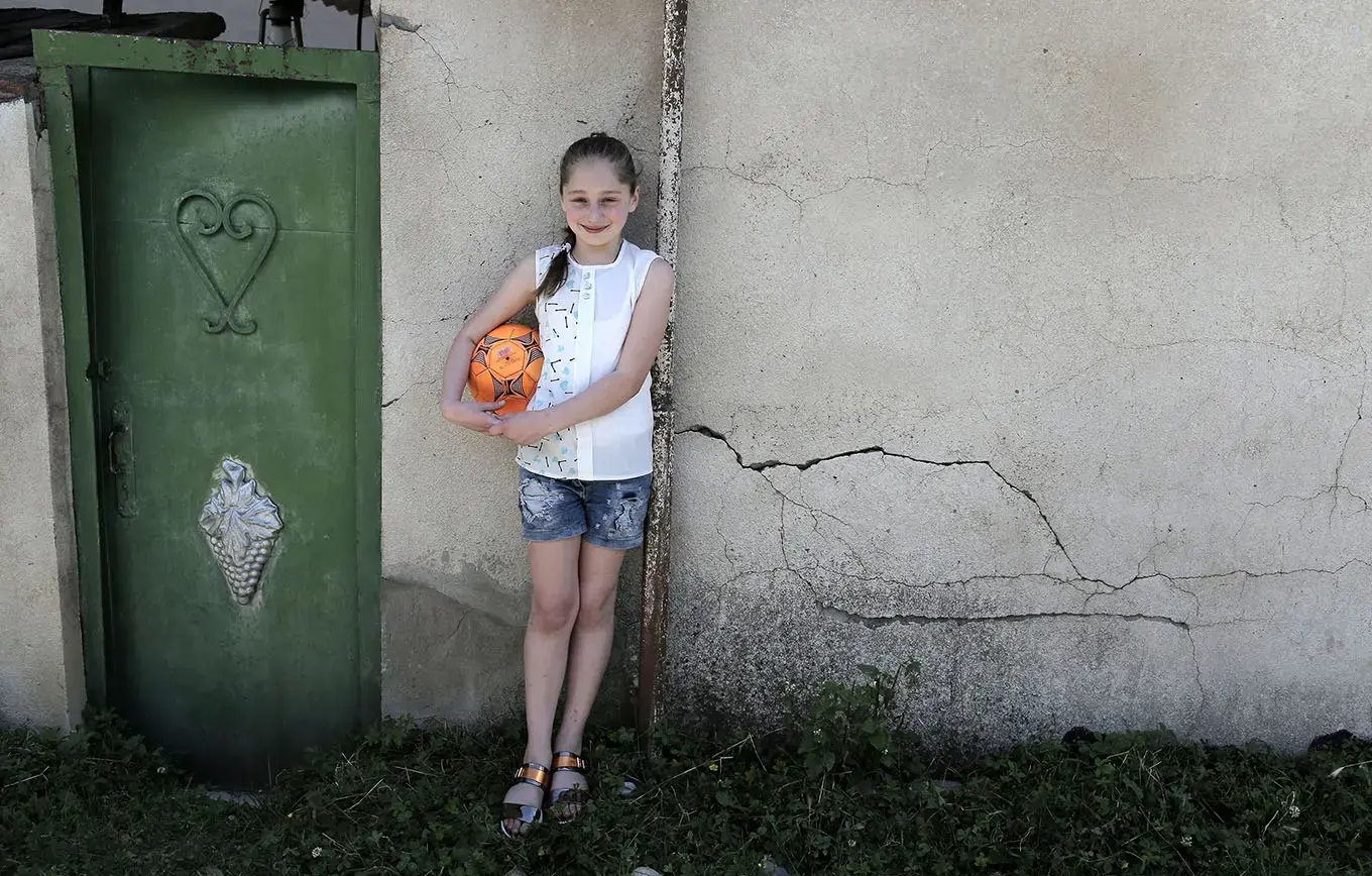 Photo project in Georgia supports girls’ right to reach their full potential